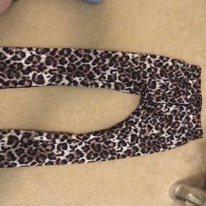 Leopard leggings